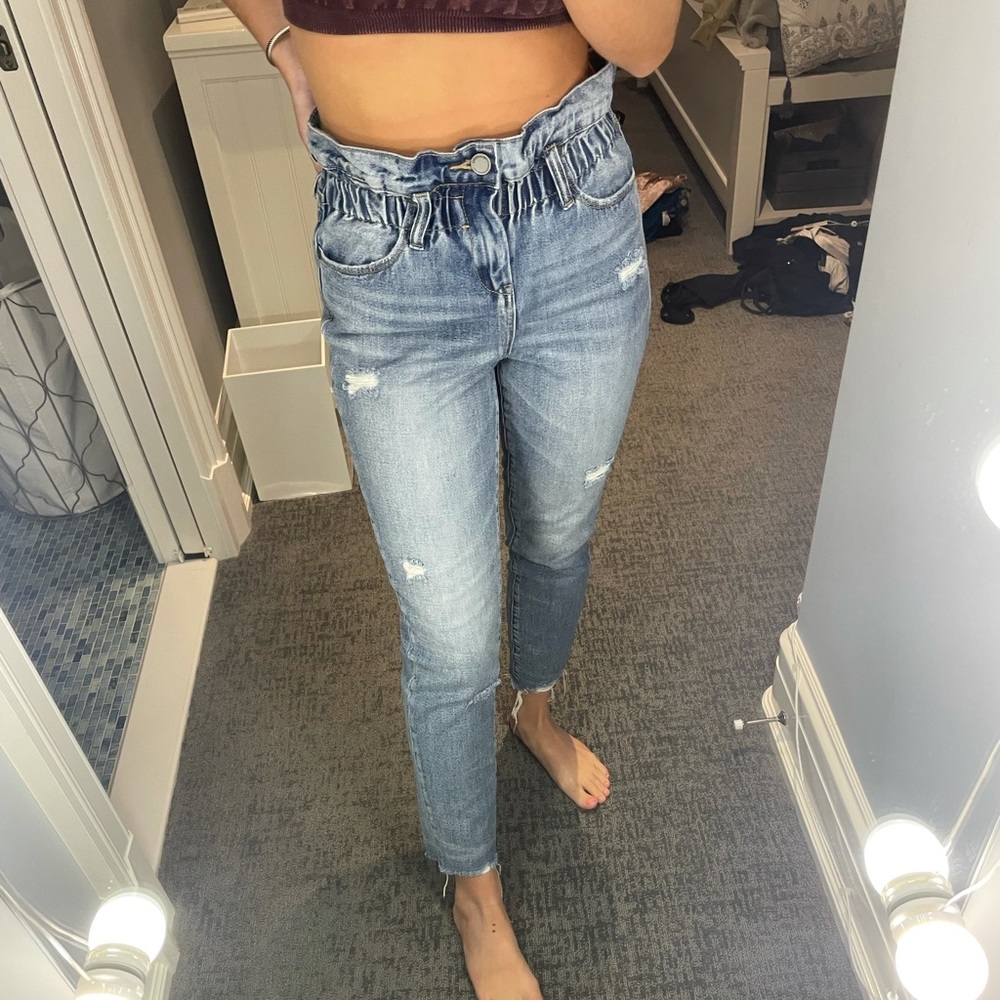 BLANK NYC PAPER BAG JEANS SIZE 25